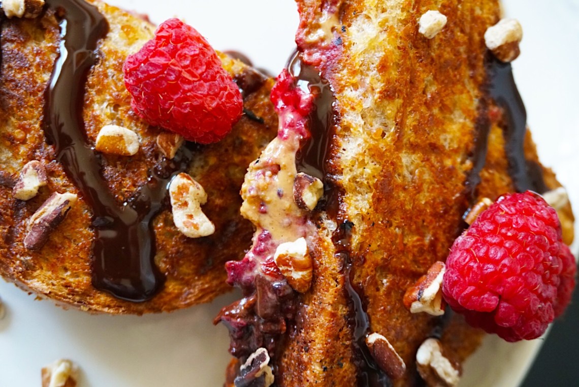 2639126B-2C18-4FEA-BF3B-EE18495DFF57