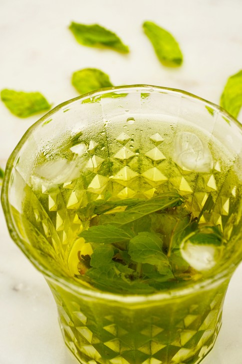 1D649453-32BD-4C66-BFDE-F64B60889F50